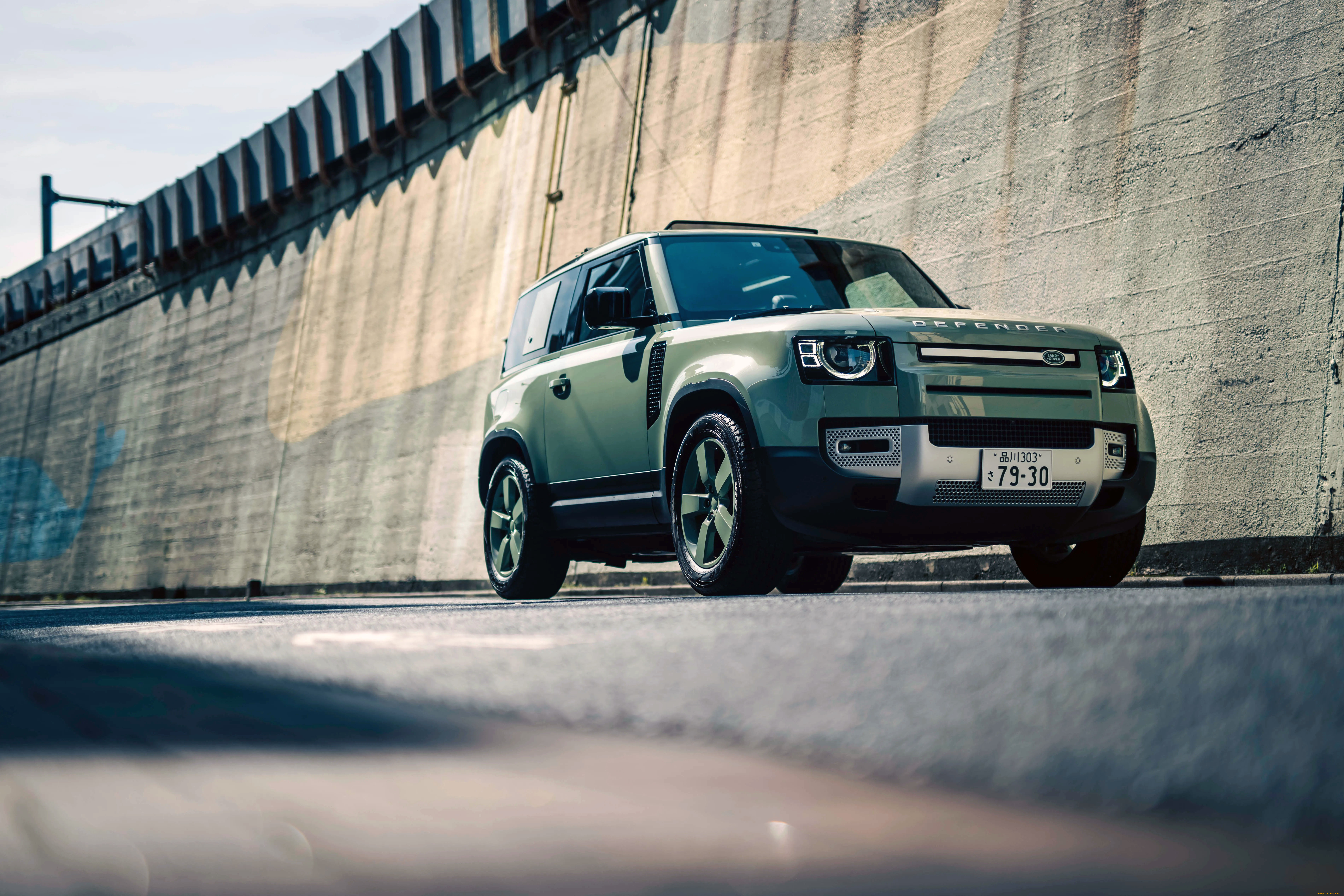 , land-rover
